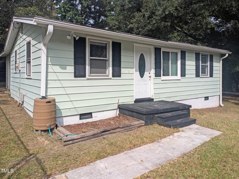 2400 Trueway Ln, Raleigh, NC 27603