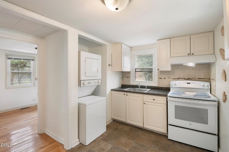 2400 Trueway Ln, Raleigh, NC 27603