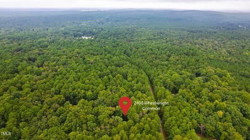 2400 Wheelwright Common, Chapel Hill, NC 27516