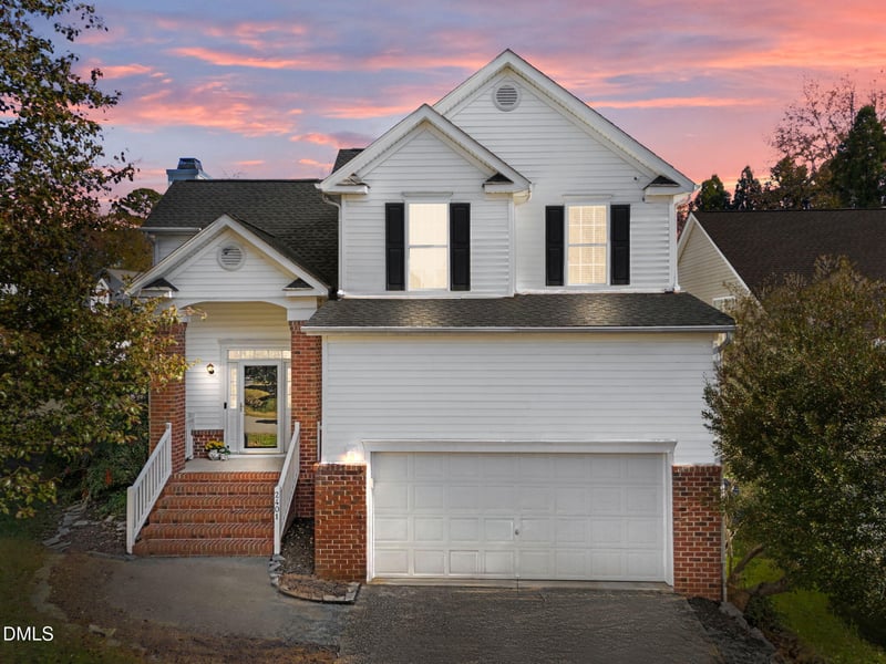 2401 Barday Downs Ln, Raleigh, NC 27606