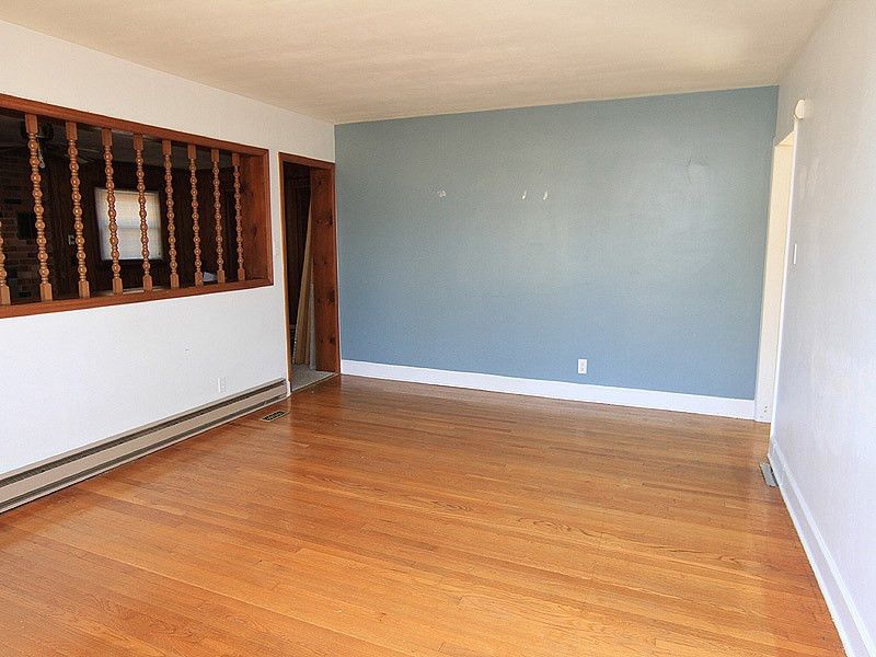 2401 Carver St, Durham, NC 27705