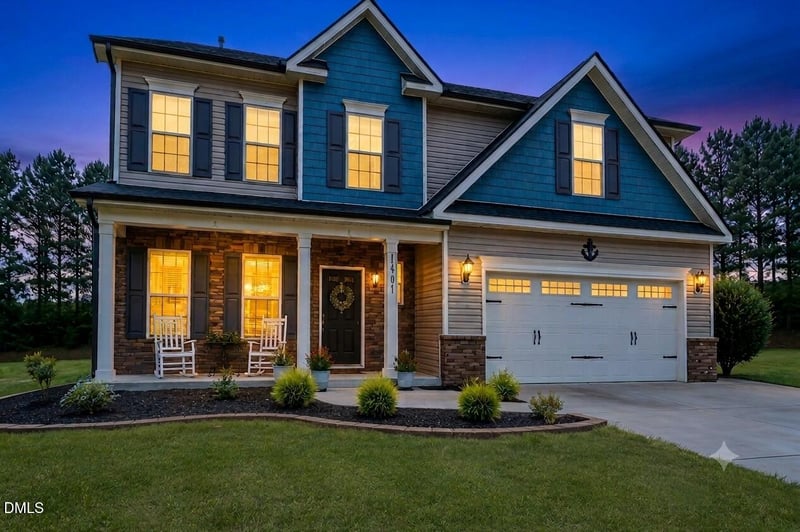 2401 Cattail Pond Dr, Zebulon, NC 27597