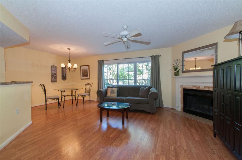 2401 Condor Ct, Raleigh, NC 27615
