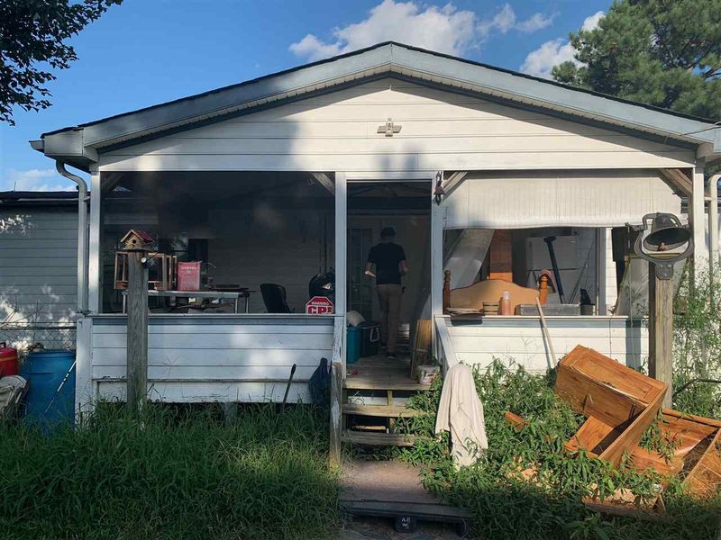 2401 Edgemont Rd, Wendell, NC 27591