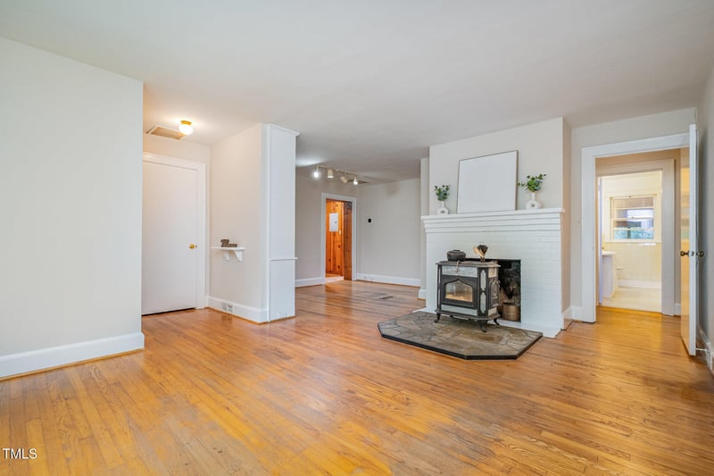 2401 Glendale Ave, Durham, NC 27704