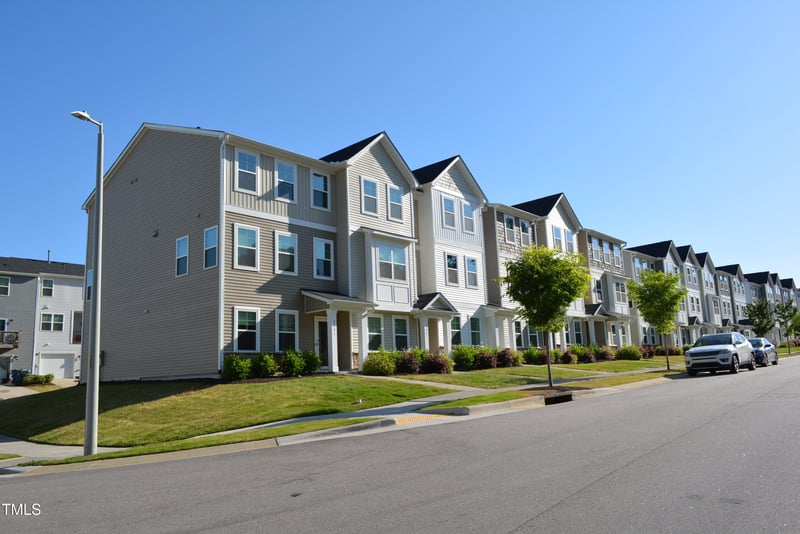 2401 Laurel Valley Way, Raleigh, NC 27604