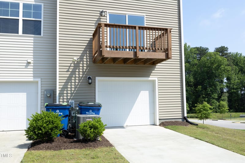 2401 Laurel Valley Way, Raleigh, NC 27604