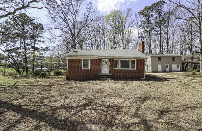 2401 Pearces Rd, Zebulon, NC 27597
