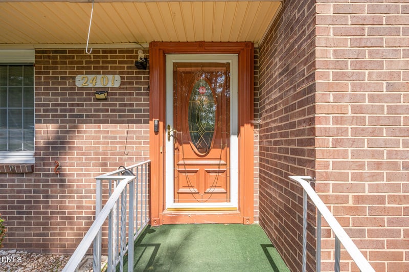 2401 Southern Dr, Durham, NC 27703