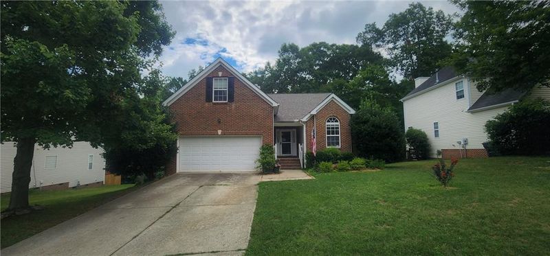 2401 Summit Dr, Hillsborough, NC 27278