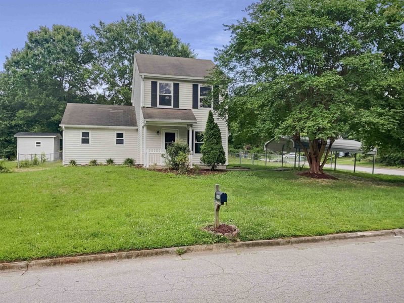 2402 Camellia Dr, Durham, NC 27705