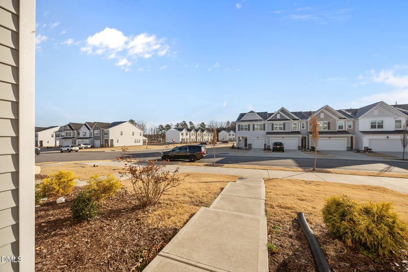 2402 Chert Ln, Raleigh, NC 27610