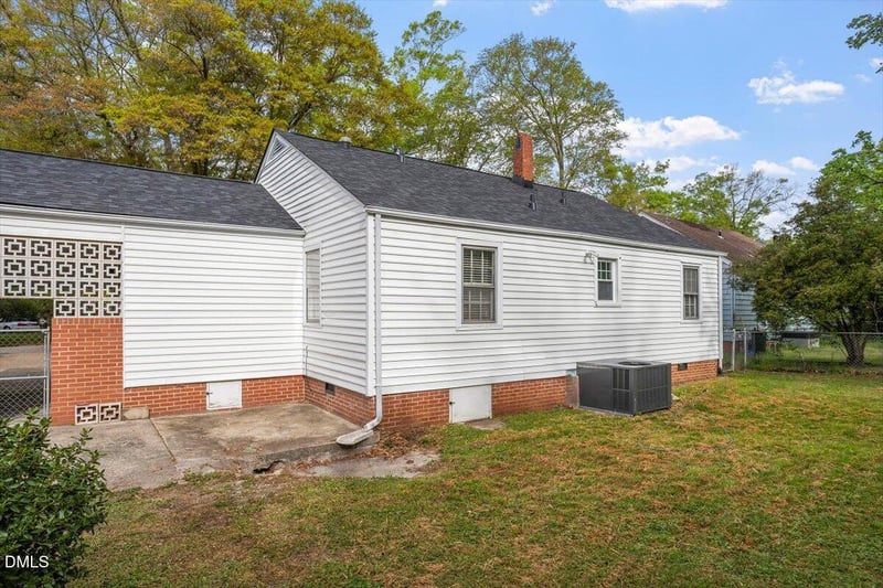 2402 Shenandoah Ave, Durham, NC 27704