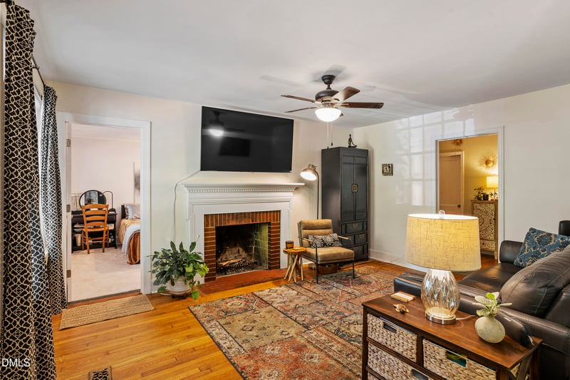 2402 Shenandoah Ave, Durham, NC 27704