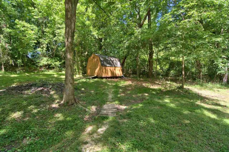 2403 Carl Durham Rd, Chapel Hill, NC 27516