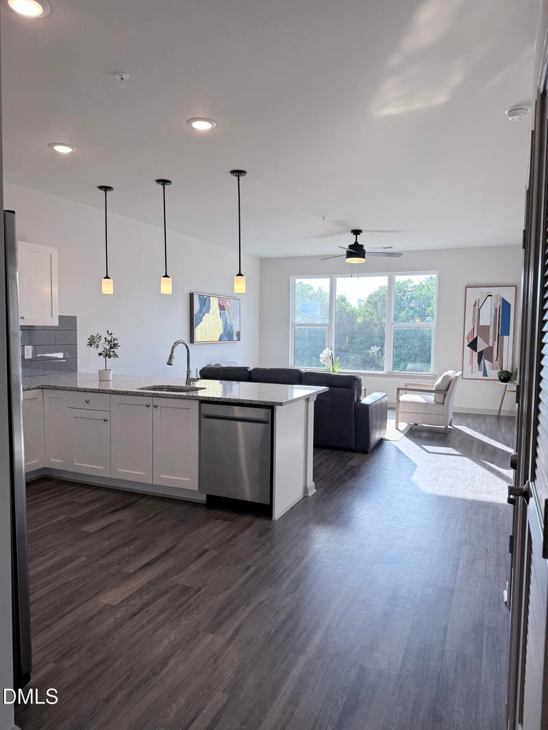 2403 Gathering Sq Ct, Fuquay Varina, NC 27526