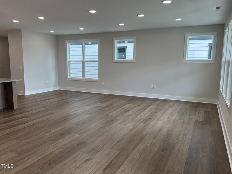 2404 Adrift Rd, Fuquay Varina, NC 27526