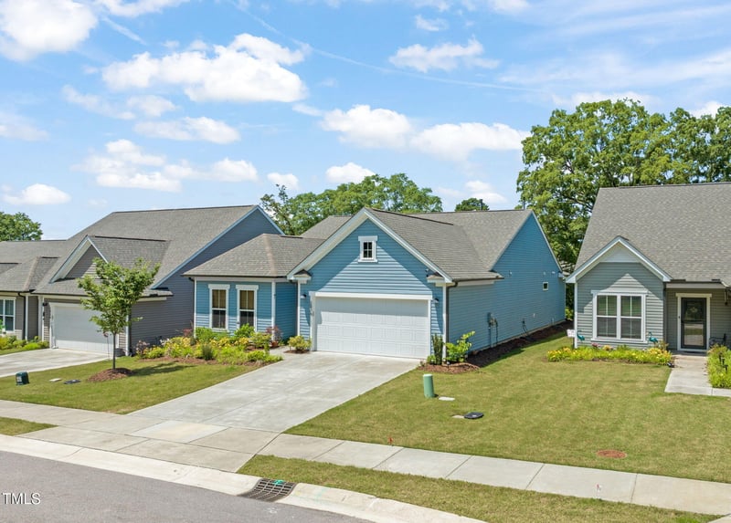 2404 Azalea Dr, Durham, NC 27703