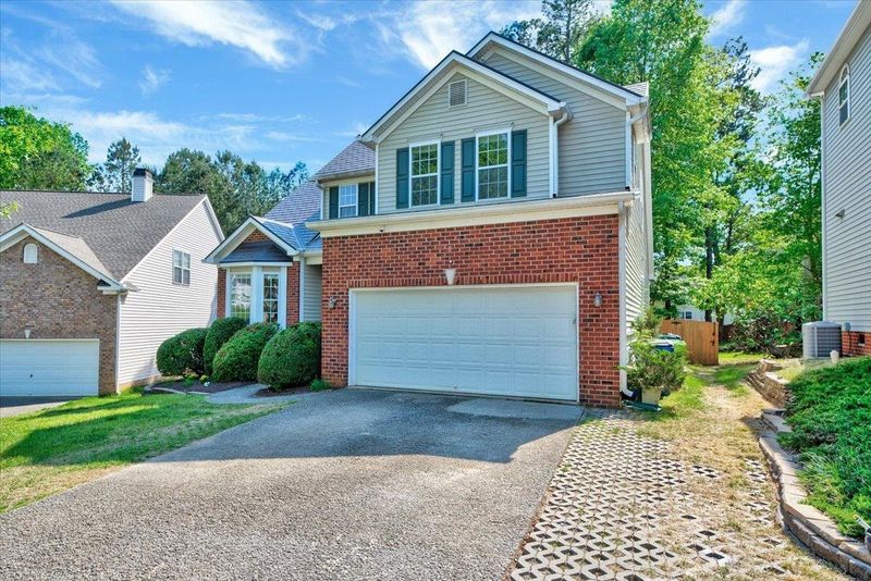 2404 Barday Downs Ln, Raleigh, NC 27606