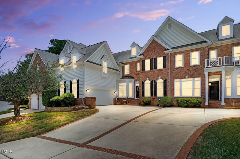 2404 Carriage Oaks Dr, Raleigh, NC 27614