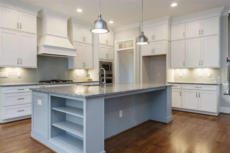 2404 Castello Ct, Apex, NC 27502
