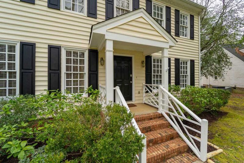 2404 Diamondhitch Trl, Raleigh, NC 27615