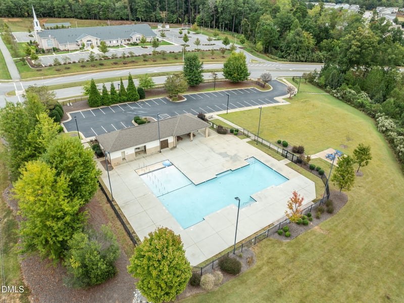 2404 Girvan Dr, Fuquay Varina, NC 27526