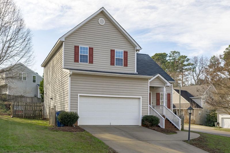 2404 Horizon Hike Ct, Raleigh, NC 27603