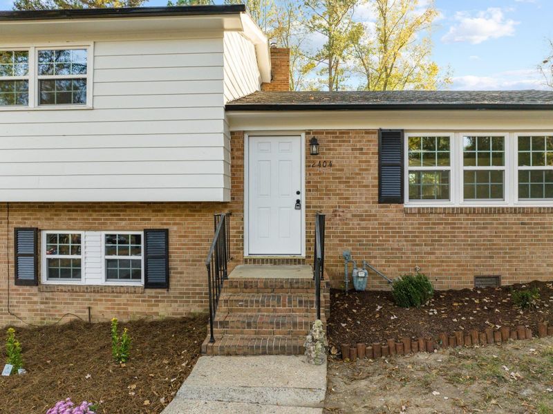 2404 Southern Dr, Durham, NC 27703