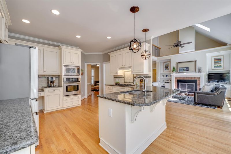 2404 Wertherson Ln, Raleigh, NC 27613