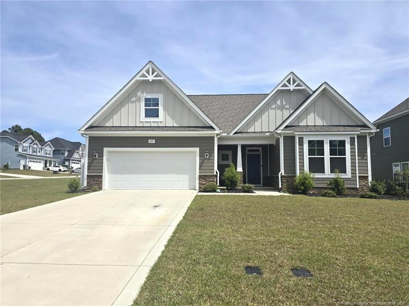 2405 Brian Davis Ct, Fayetteville, NC 28306