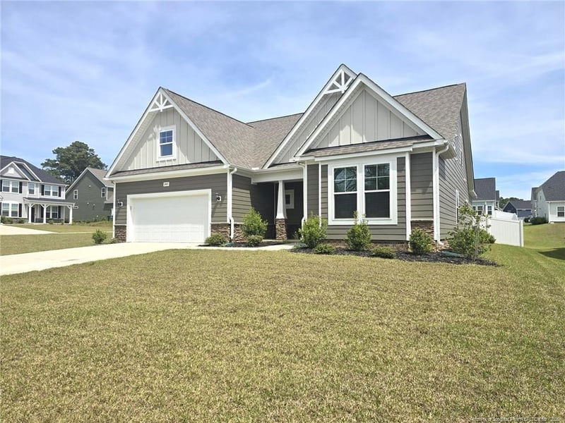 2405 Brian Davis Ct, Fayetteville, NC 28306