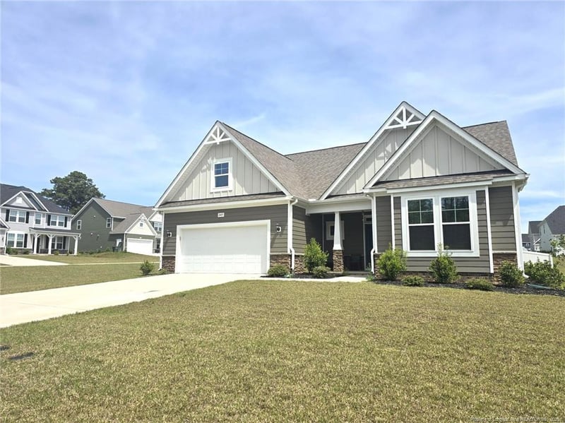 2405 Brian Davis Ct, Fayetteville, NC 28306