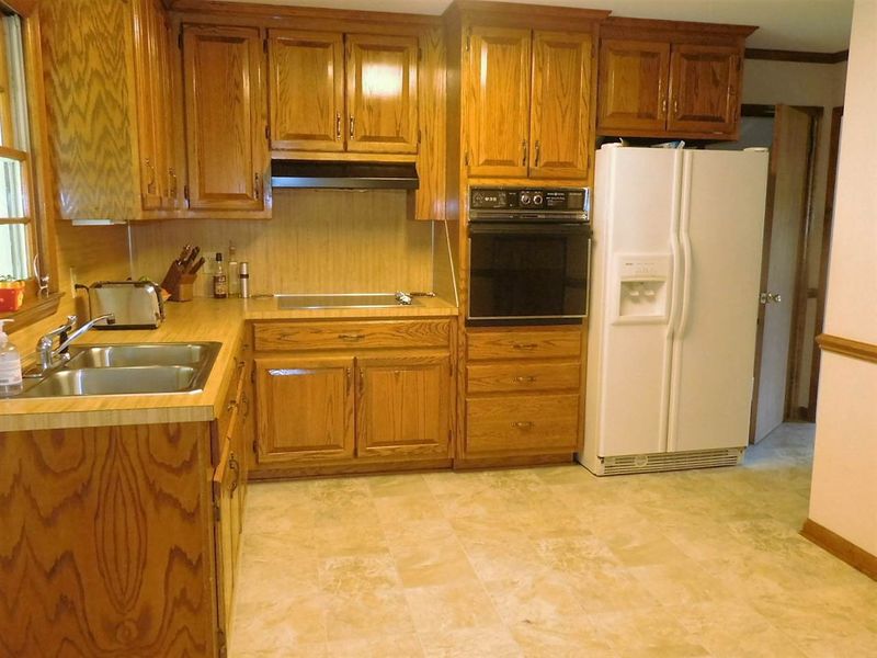 2405 Carver St, Durham, NC 27705