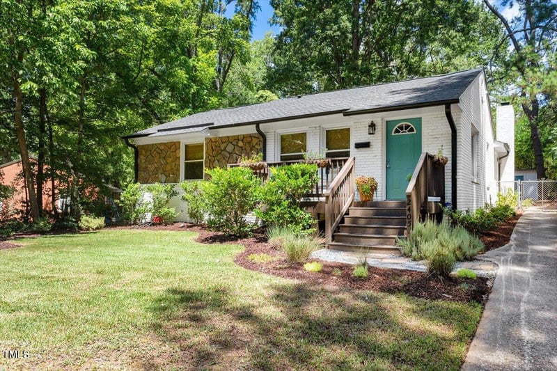 2405 Derby Dr, Raleigh, NC 27610