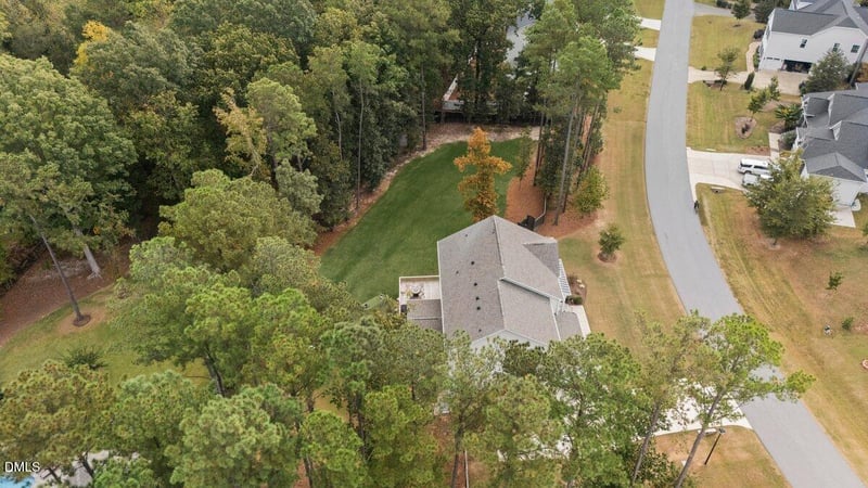 2405 Flume Gate Dr, Raleigh, NC 27603