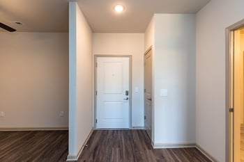 2405 Gathering Square Ct, Fuquay Varina, NC 27526