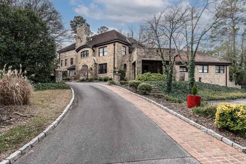 2405 Glenwood Ave, Raleigh, NC 27608