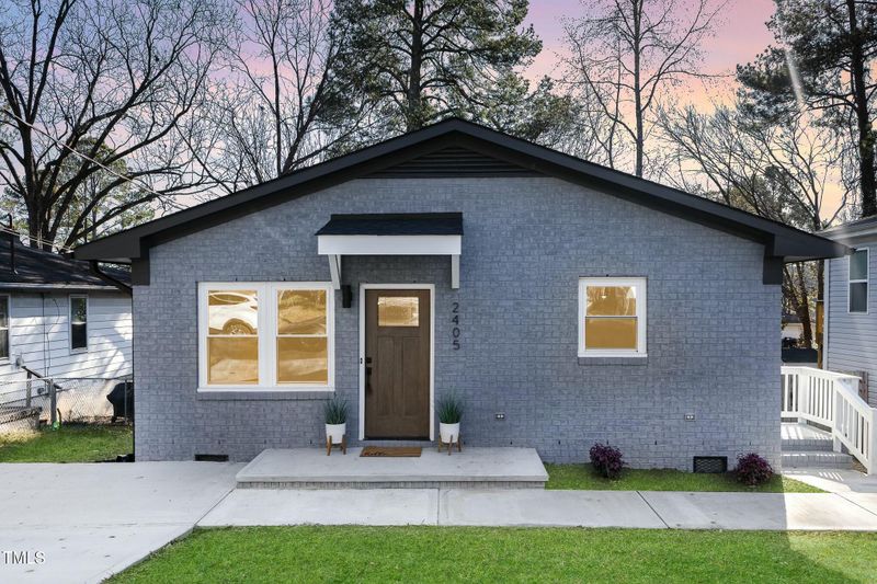 2405 Lane St, Durham, NC 27707