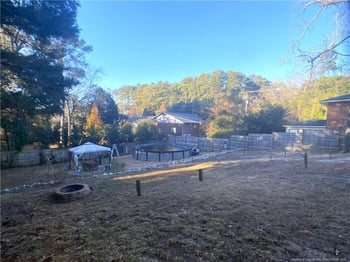 2405 Morganton Rd, Fayetteville, NC 28303