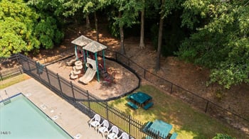 2405 Silver Lake Trl, Raleigh, NC 27606