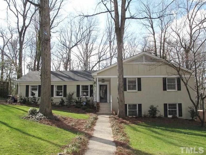 2405 Tyson St, Raleigh, NC 27612