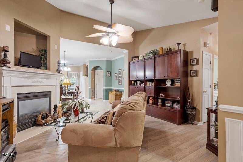2405 Valley Haven Dr, Raleigh, NC 27603