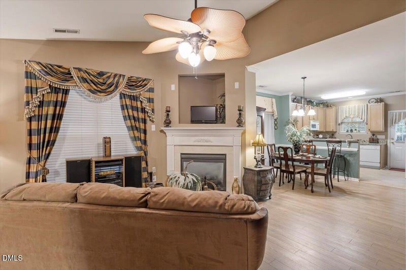 2405 Valley Haven Dr, Raleigh, NC 27603