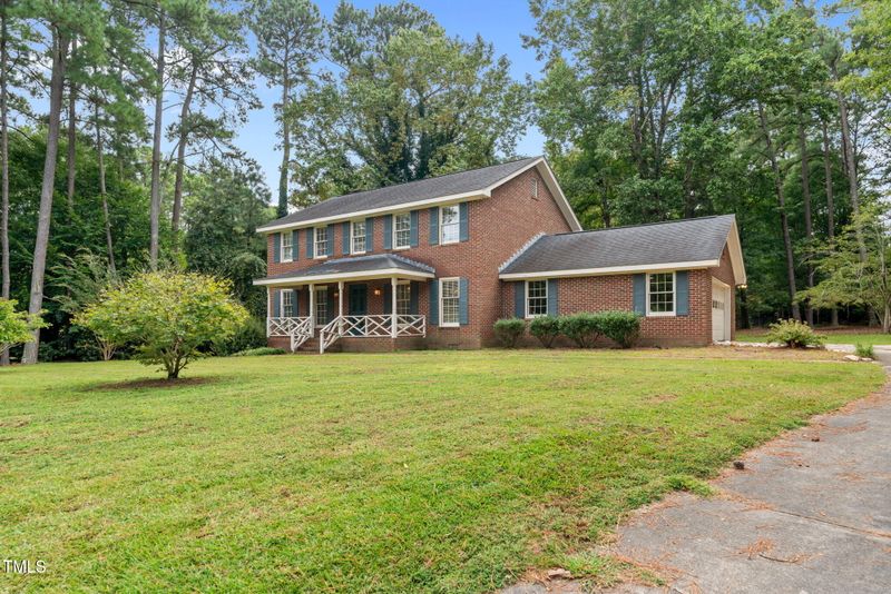 2405 Wintergreen Rd, Sanford, NC 27330