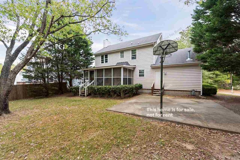 2406 Cynthia Dr, Durham, NC 27704