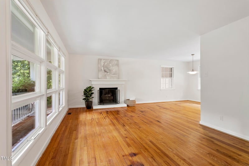 2406 Oxford Rd, Raleigh, NC 27608
