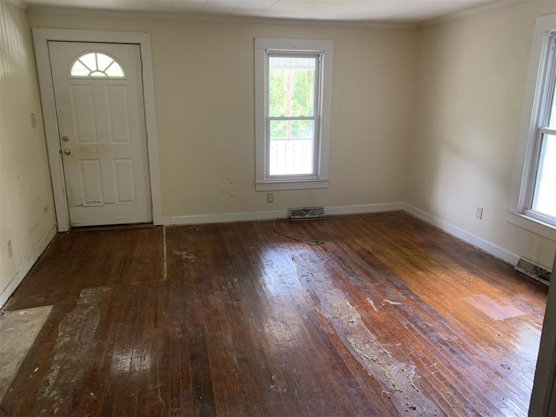 2407 Ashe St, Durham, NC 27703