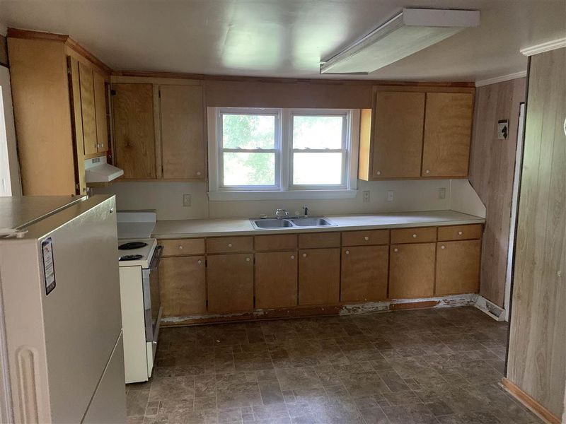 2407 Ashe St, Durham, NC 27703