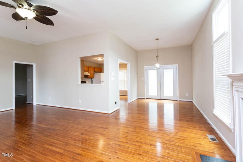 2408 Deanwood Dr, Raleigh, NC 27615